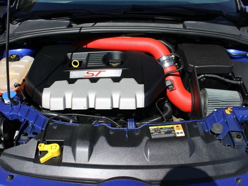 Used 2014 Ford Focus ST w/ Equipment Group 202A FWD image 18