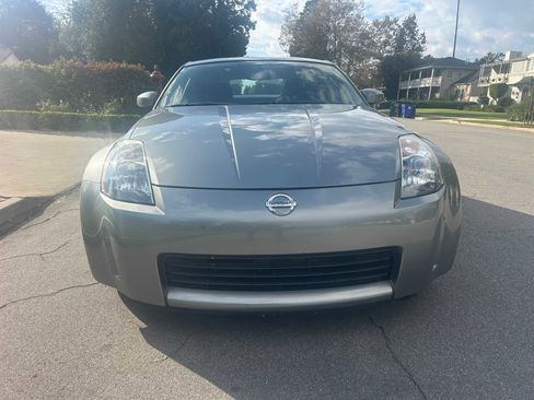 Used 2003 Nissan 350Z Track image 2