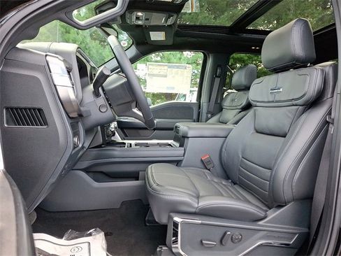 New 2026 Ford F250 Platinum w/ Tremor Off-Road Package image 9