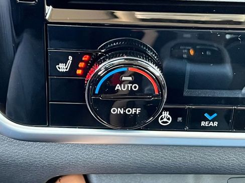 New 2026 Nissan Rogue Platinum w/ Platinum Premium Package image 25