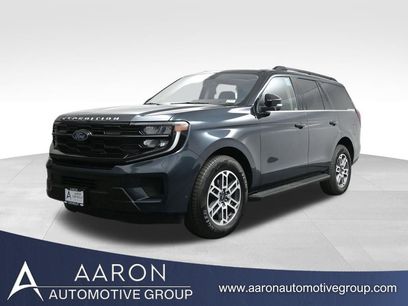 Used 2025 Ford Expedition Active