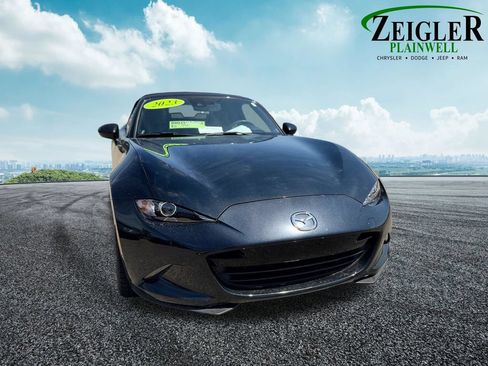 Used 2023 MAZDA MX-5 Miata Grand Touring RWD image 7