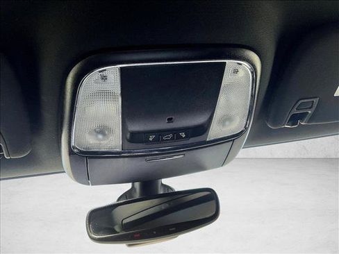Used 2020 Jeep Grand Cherokee Laredo w/ Laredo X Package RWD image 26