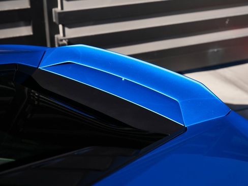 Used 2020 Lamborghini Huracan EVO image 8