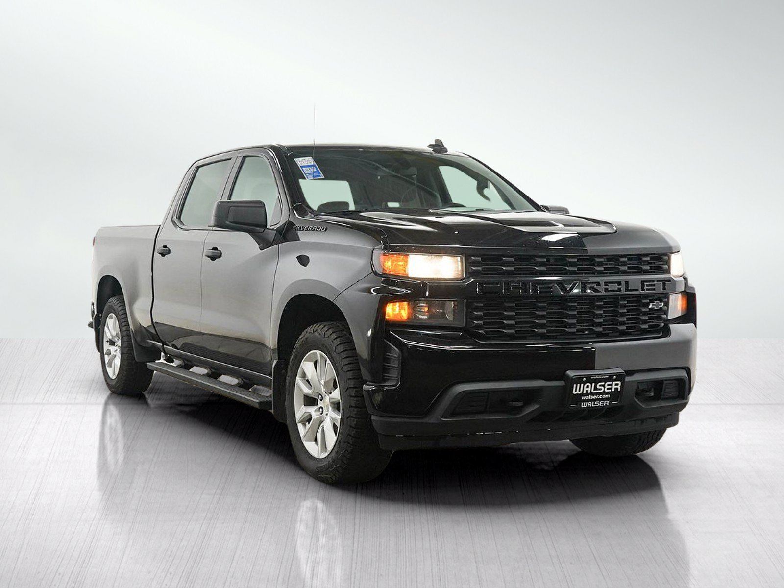 Used 2021 Chevrolet Silverado 1500 Custom w/ LPO, Dark Essentials Package AWD/4WD image 7