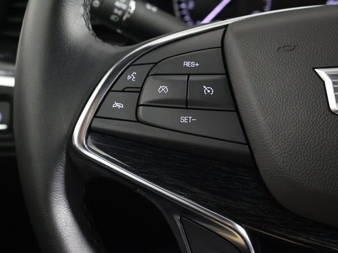 Used 2023 Cadillac XT5 Premium Luxury image 40