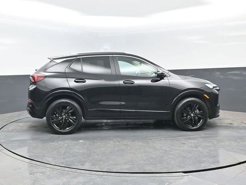 Used 2024 Buick Encore GX Sport Touring AWD/4WD image 3