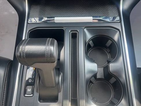 Used 2022 Ford F150 Raptor w/ Raptor 37 Performance Package AWD/4WD image 17