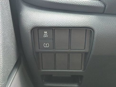 Used 2018 Honda CR-V LX image 21