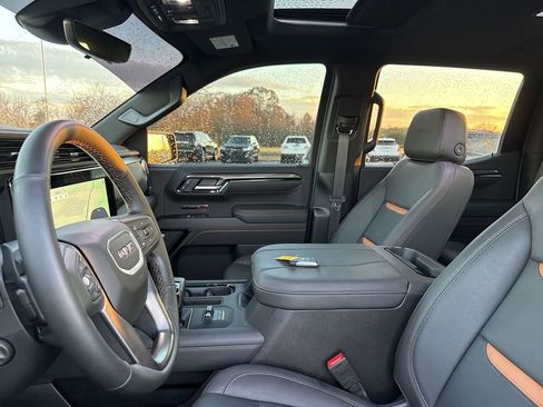 Certified 2025 GMC Sierra 1500 AT4 w/ AT4 Premium Package image 15
