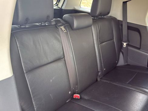 Used 2012 Toyota FJ Cruiser 2WD w/ Upgrade Pkg image 37