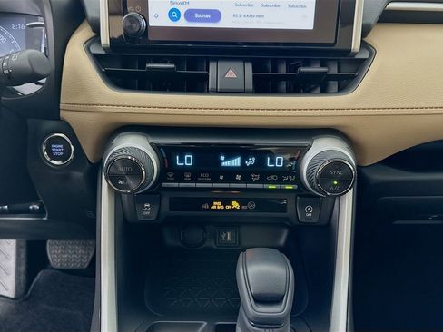 Certified 2025 Toyota RAV4 XLE w/ Convenience Package FWD image 15