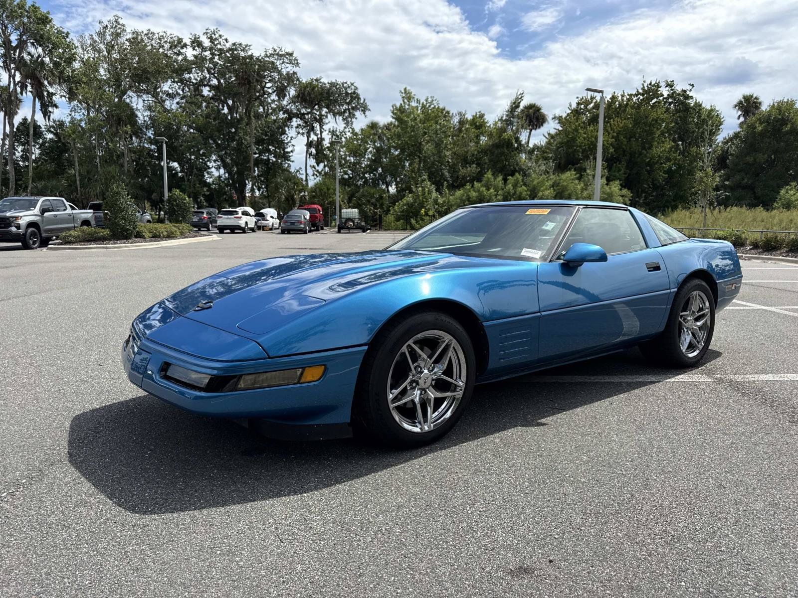 Used 1993 Chevrolet Corvette Coupe RWD image 7