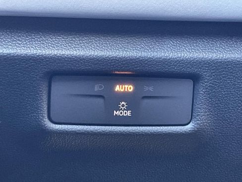 New 2026 Volkswagen Tiguan SE AWD/4WD image 27