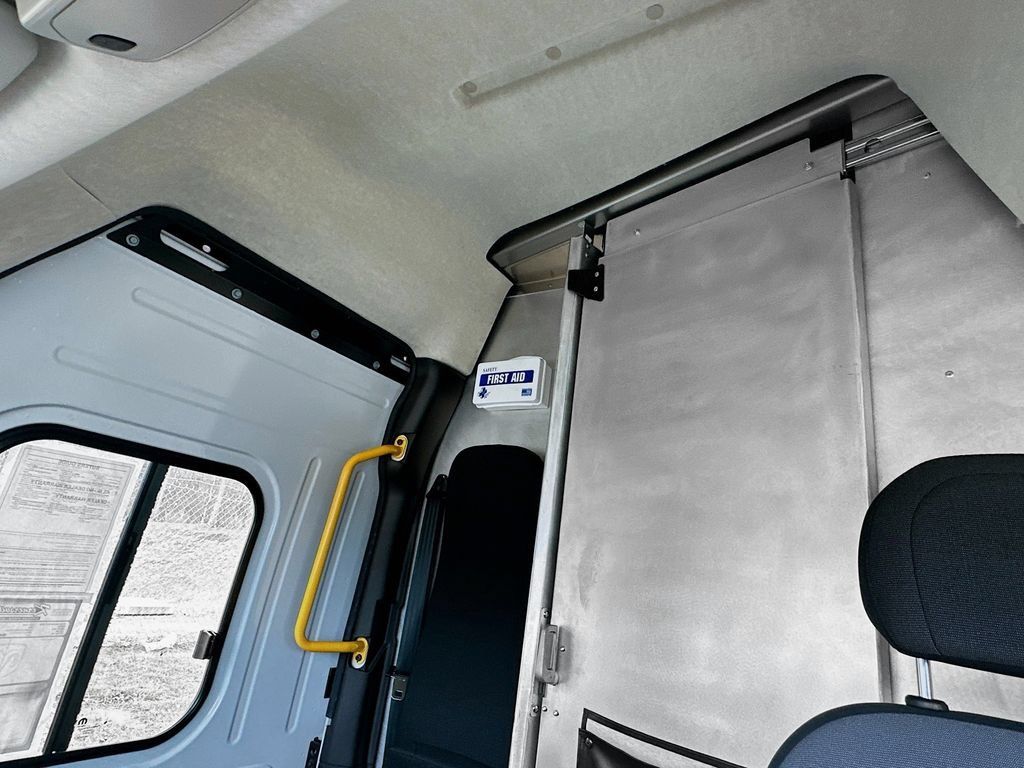 Used 2024 RAM ProMaster 3500 w/ Delivery Van Package FWD image 21