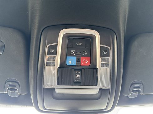 Certified 2025 RAM 1500 Big Horn image 30