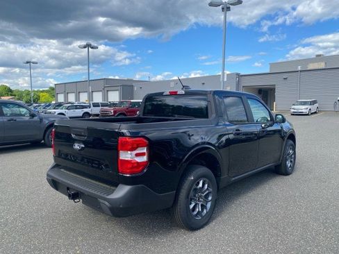 New 2025 Ford Maverick XLT FWD image 5