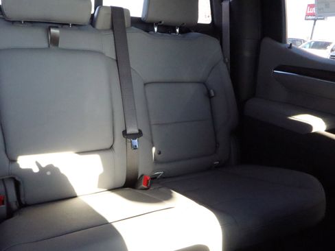 New 2026 GMC Sierra 1500 SLT image 12