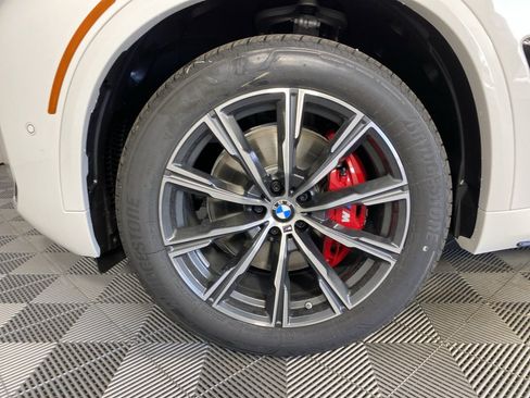 New 2026 BMW X5 xDrive40i w/ M Sport Package image 6