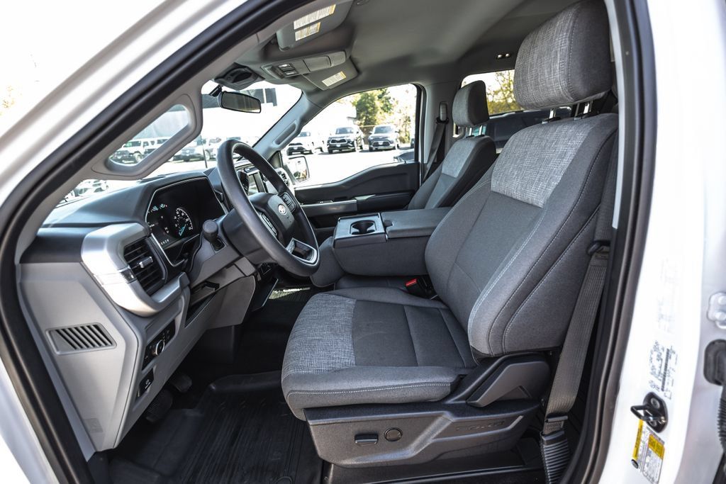 Used 2022 Ford F150 XLT w/ XTR Package AWD/4WD image 22