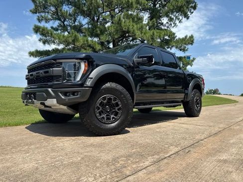 Used 2021 Ford F150 Raptor w/ Equipment Group 801A High AWD/4WD image 3