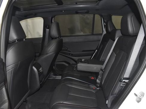 New 2026 Jeep Cherokee Limited AWD/4WD image 29