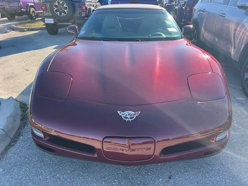 Used 2003 Chevrolet Corvette Convertible w/ Preferred Equipment Group1 image 2