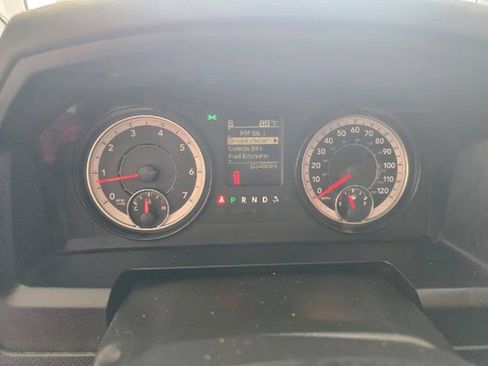 Used 2022 RAM 1500 Tradesman w/ Chrome Appearance Group AWD/4WD image 16