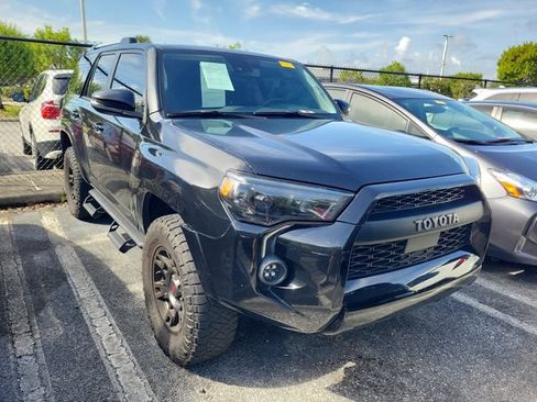 Used 2024 Toyota 4Runner SR5 Premium w/ Moonroof Package AWD/4WD image 2