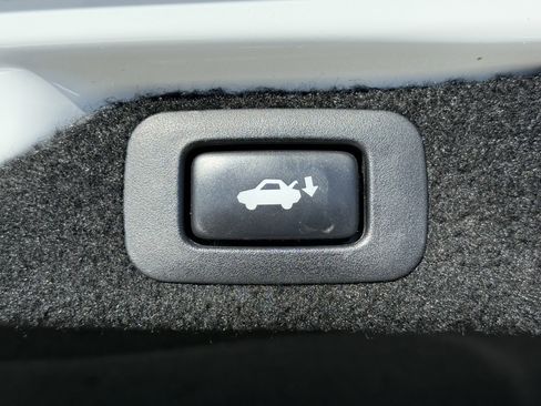 Used 2018 Lexus GS 350 F Sport image 15