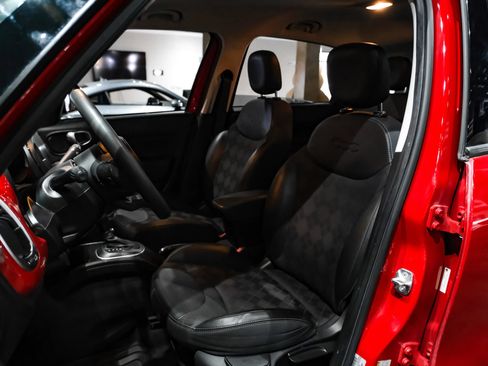 Used 2020 FIAT 500L Pop w/ Chrome Appearance Group FWD image 26