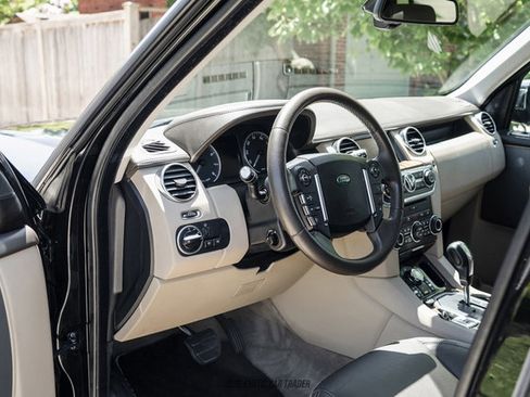 Used 2012 Land Rover LR4 HSE LUX AWD/4WD image 25