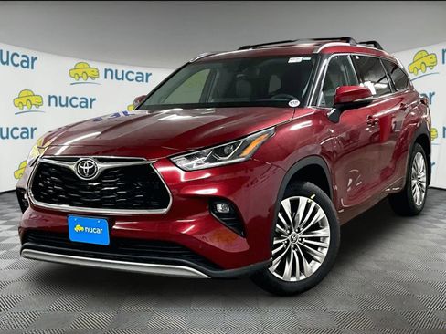 New 2026 Toyota Highlander Platinum AWD/4WD image 4