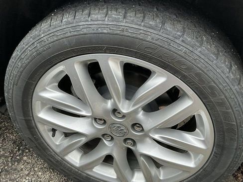 Used 2019 Buick Envision Premium image 12