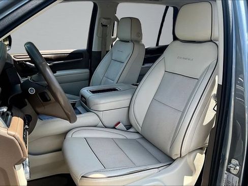 Used 2021 GMC Yukon Denali AWD/4WD image 21