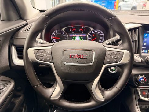 Used 2022 GMC Terrain SLT w/ Infotainment Package II image 27