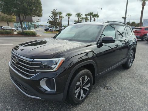 New 2026 Volkswagen Atlas SE image 15