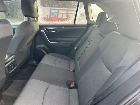 Used 2021 Toyota RAV4 XLE w/ XLE Grade Weather Package image 10