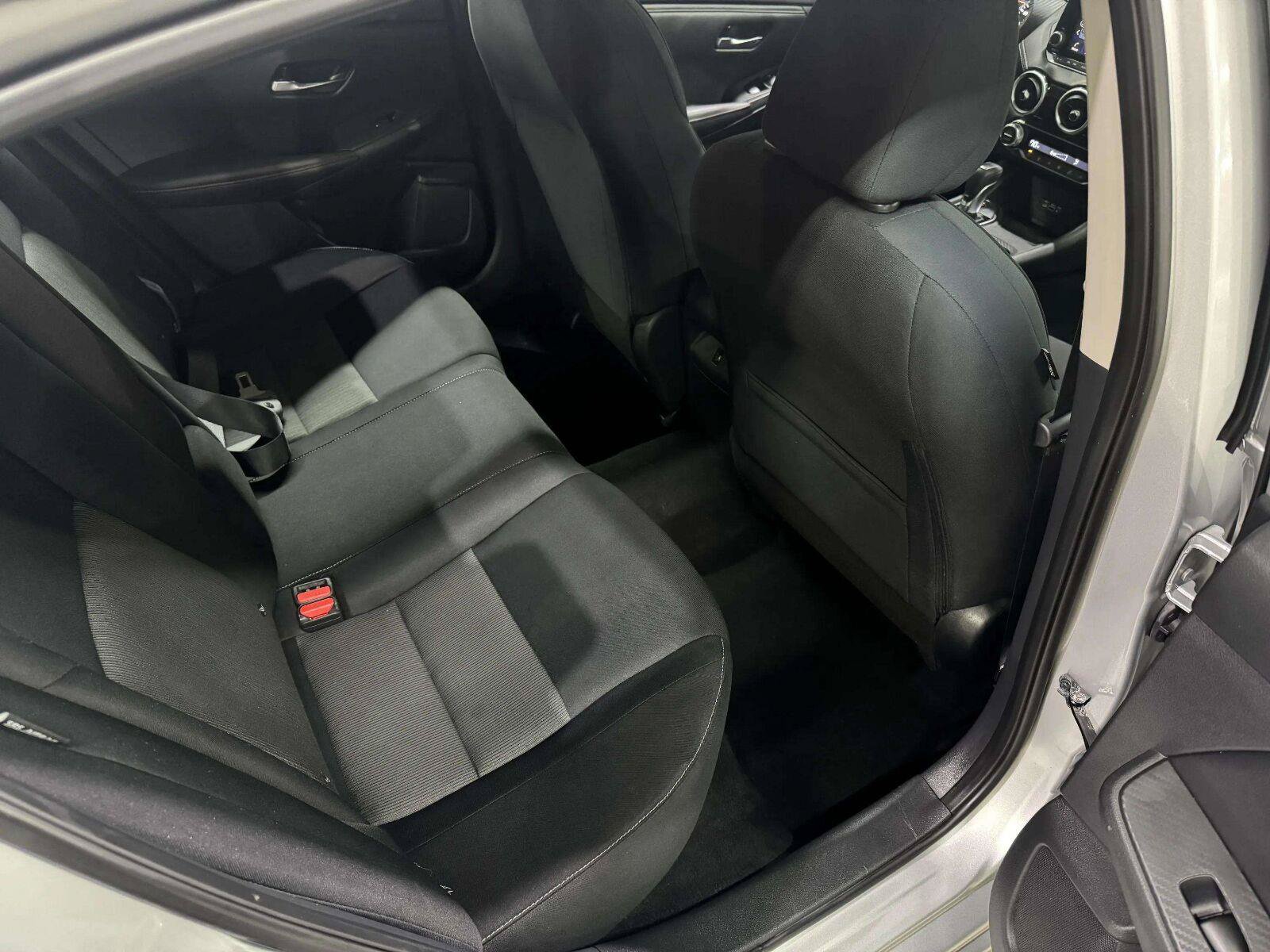 Used 2021 Nissan Sentra SV FWD image 22