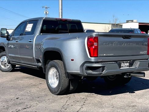 New 2025 Chevrolet Silverado 3500 High Country w/ High Country Premium Package image 3