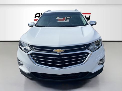 Used 2020 Chevrolet Equinox Premier FWD image 2