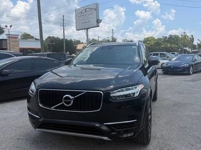 Used 2019 Volvo XC90 T5 Momentum w/ Multimedia Package