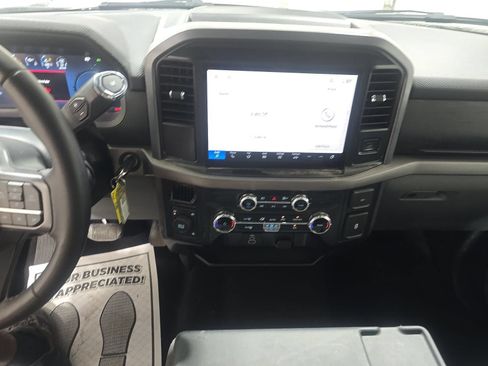 Used 2025 Ford F150 XLT w/ Equipment Group 301A Standard AWD/4WD image 9