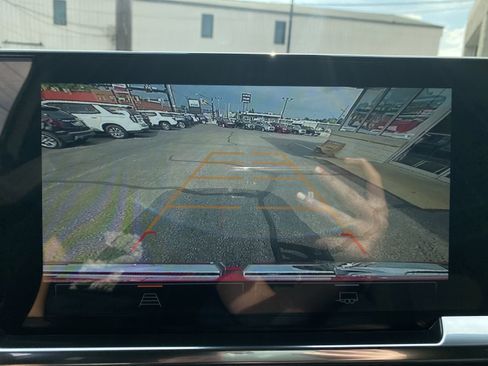 New 2025 GMC Sierra 1500 Elevation image 39