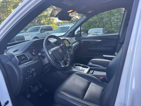 Certified 2023 Honda Passport EX-L image 14