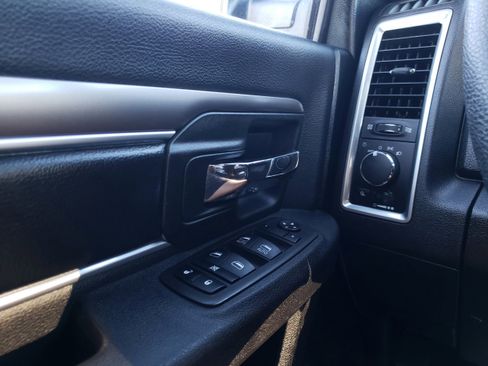 Used 2024 RAM 1500 Classic Warlock image 36