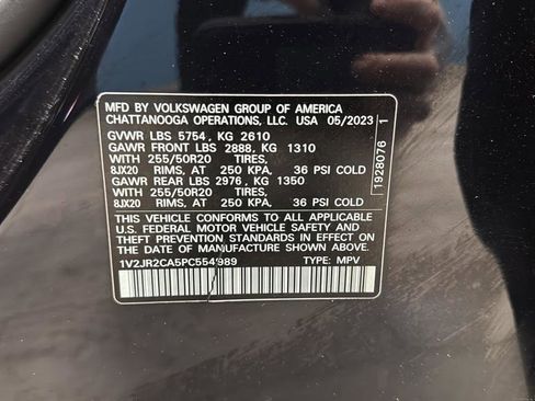 Used 2023 Volkswagen Atlas SE w/ Panoramic Sunroof Package image 31