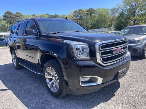 Used 2016 GMC Yukon SLE w/ Convenience Package image 2