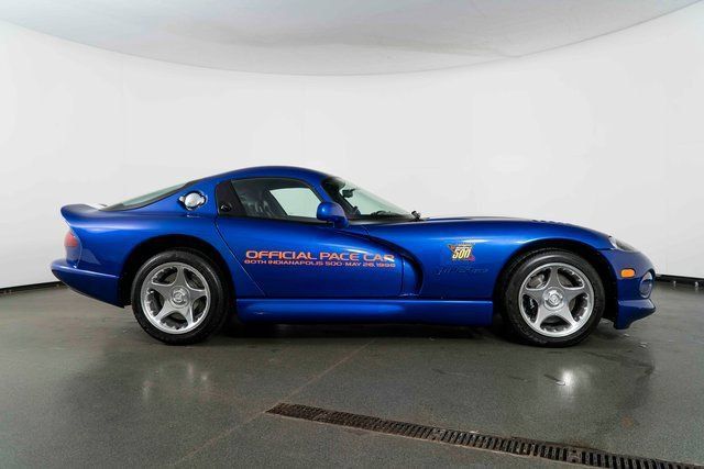 Used 1996 Dodge Viper GTS RWD image 9