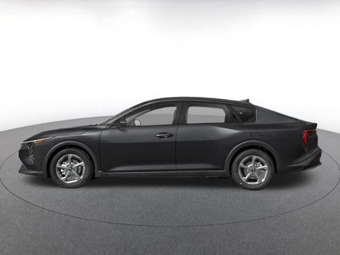 Used 2025 Kia K4 FWD image 3